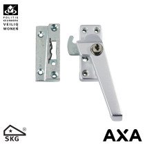 AXA Fensterverschluß 3319 mit Ventilationsnocke en Zylinderslot rechts Alu SKG*